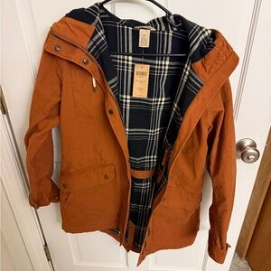 Duluth Trading Co “can do canvas coat” rust color XS